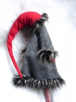 Spooky Santa long leg red hat medium