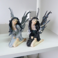 Dark angel op 2 knieën