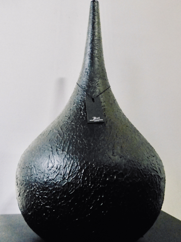 BOB iron Drop vase mud black A